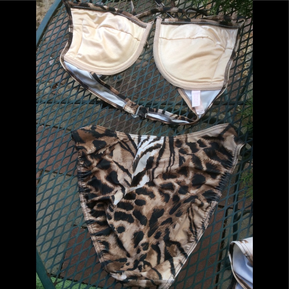 Victoria’s Secret animal print bikini Size M - Picture 3 of 5